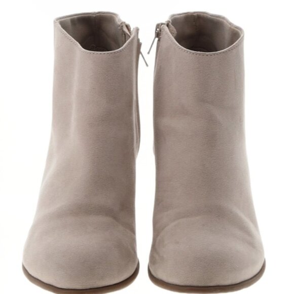 Old Navy Tan Suede Booties 9 - Picture 2 of 2